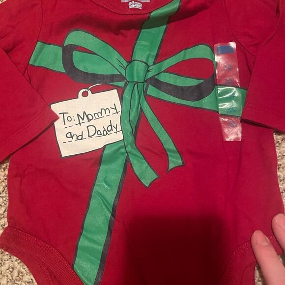 The Children's Place Red and Green Holiday Bodysuits - Picture 4 of 6